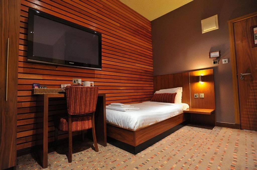 The Commercial Hotel Wishaw  Habitación foto